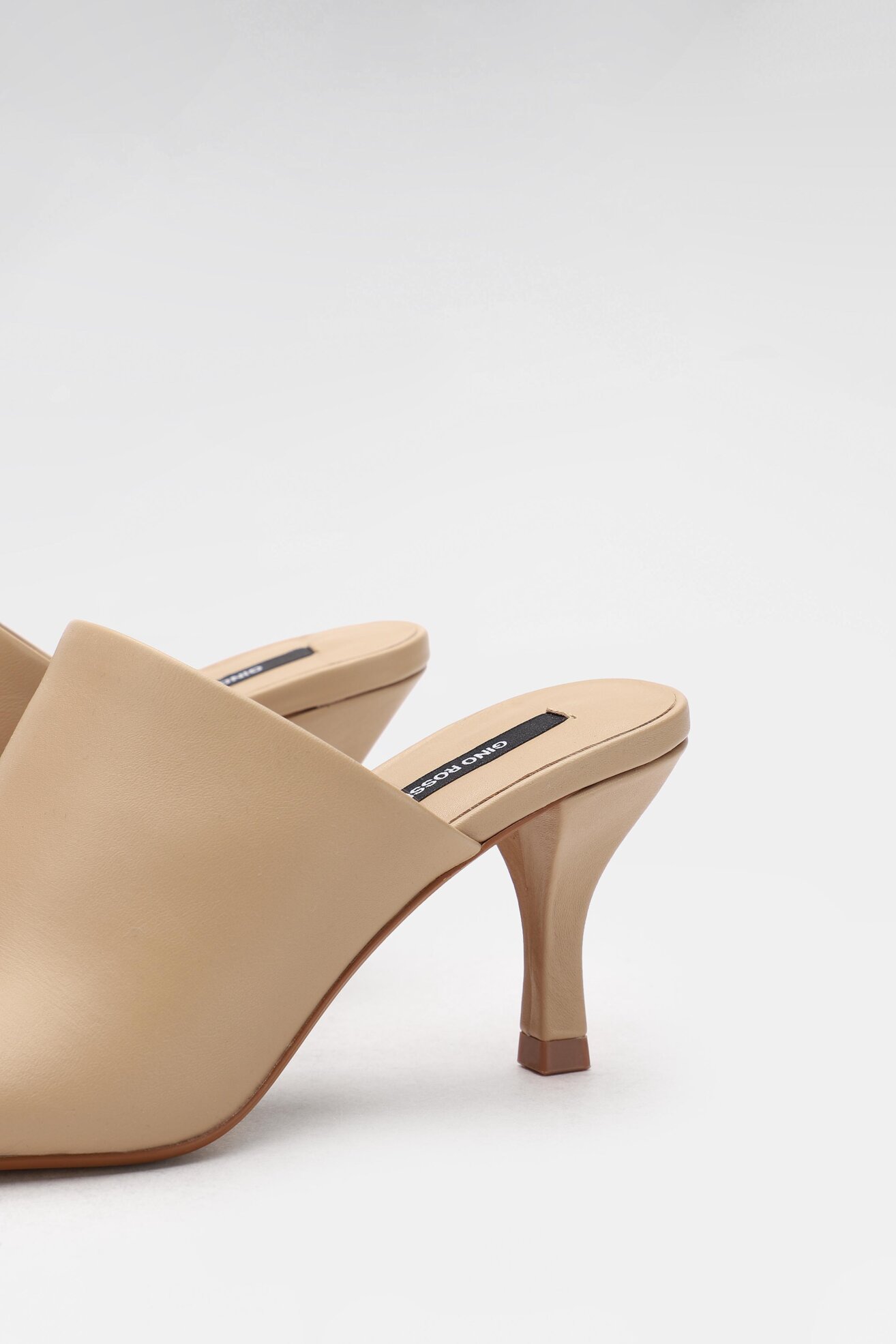 Klapki Gino Rossi 120AL0428 Beżowy