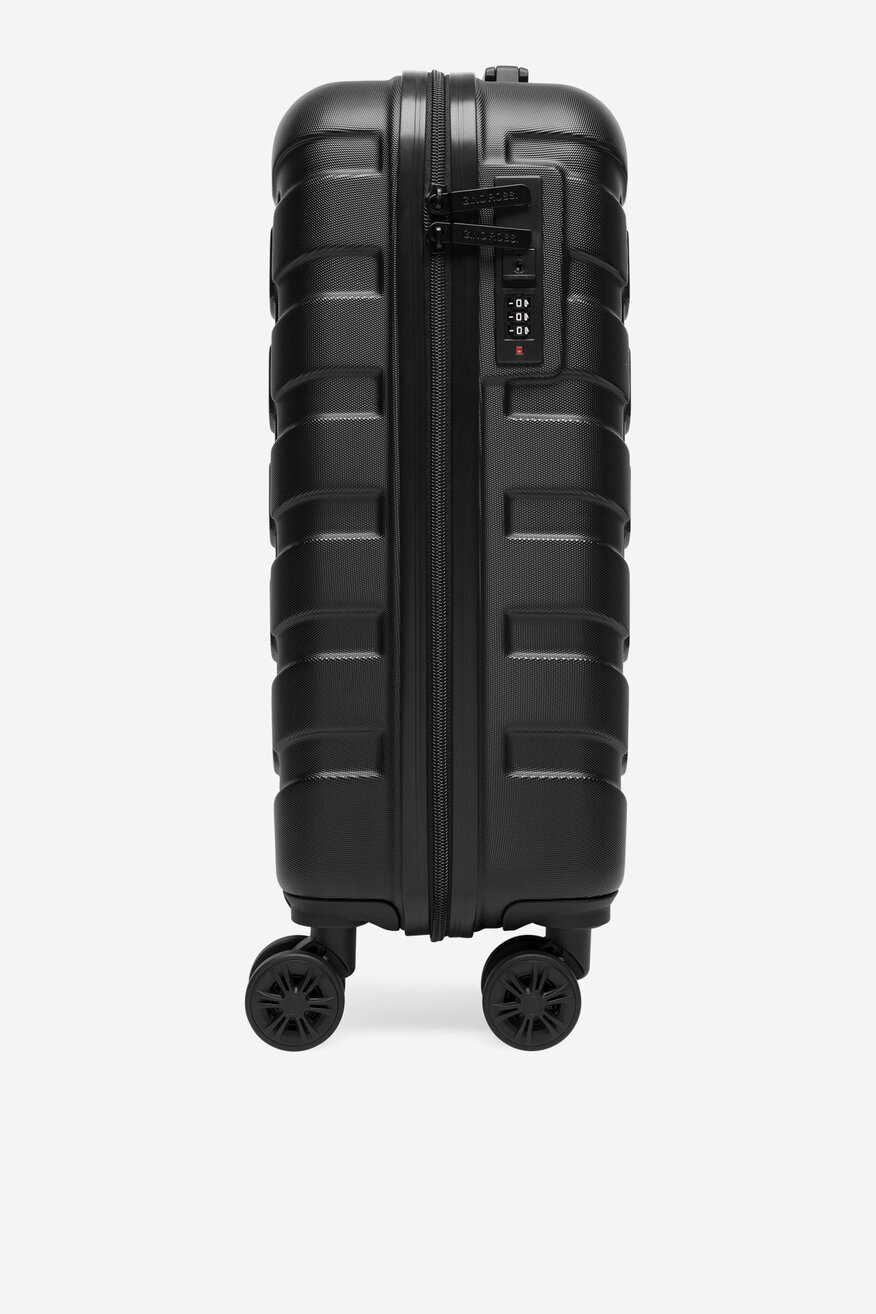 
                        Куфар Gino Rossi CEO-GIN-S-001-05-BLACK2 ЧЕРЕН - 5906751614518