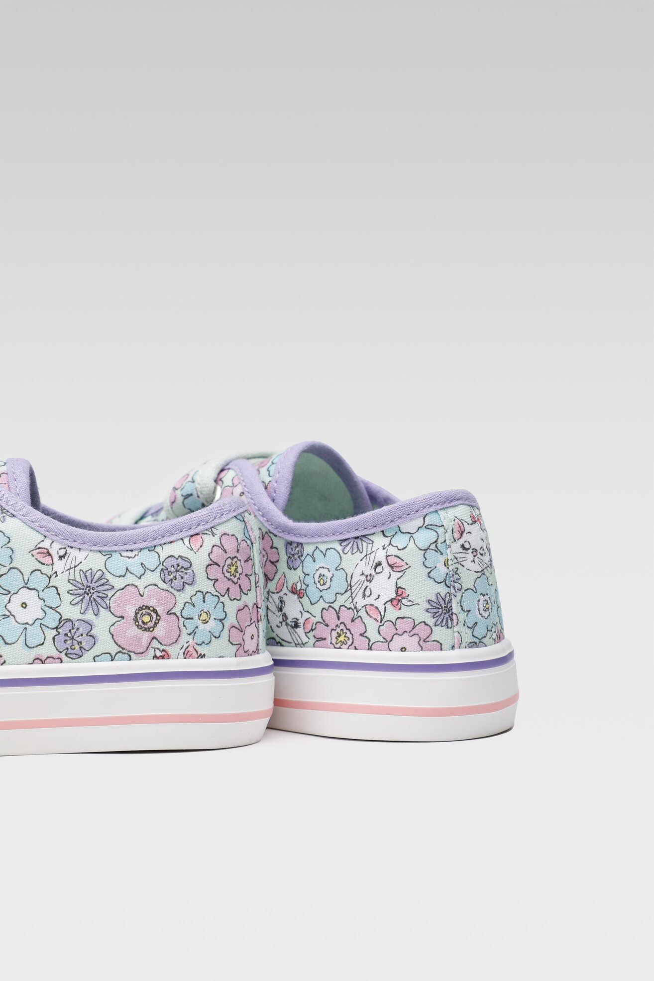 Platnena obuća Disney Classics CP91-SS23-052DCLS MIKS