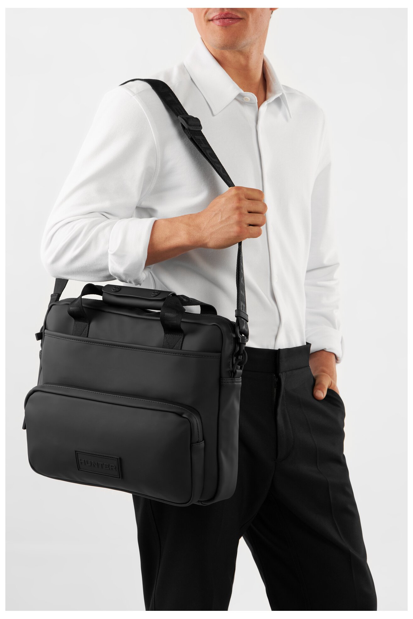Muška torba HUNTER HTR-E-001-05 CRNA