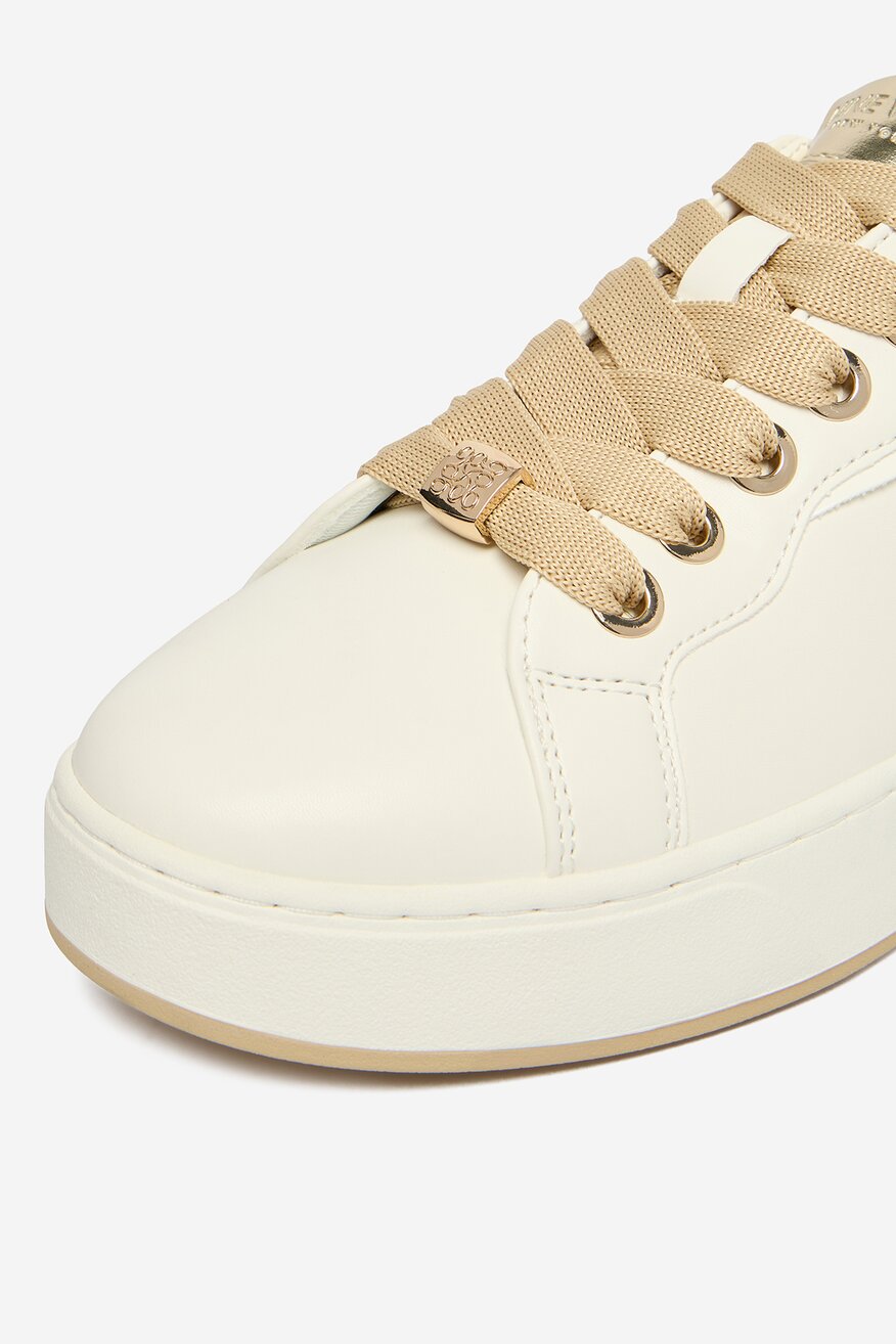 
                Кросівки NINE WEST БІЛИЙ - 5906751870433