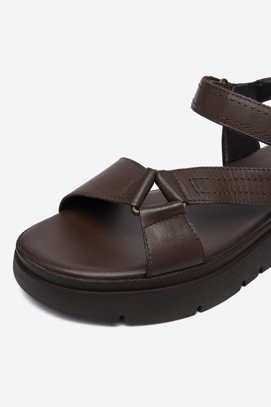 
                        Sandały Lasocki CEO-WI16-TIA-01 Brązowy - 5906751980903