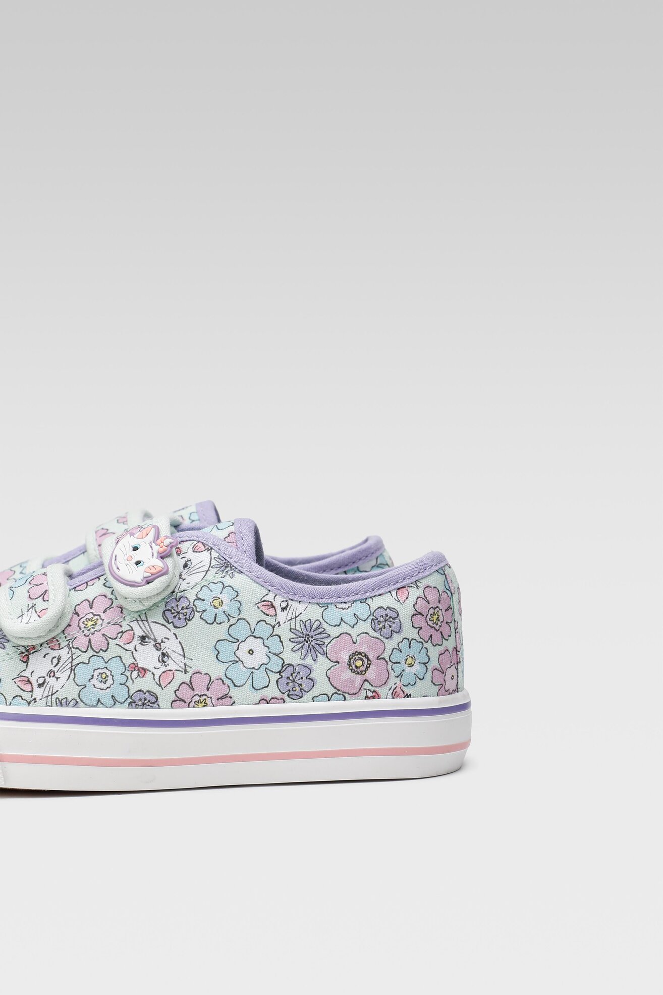 Platnena obuća Disney Classics CP91-SS23-052DCLS MIKS