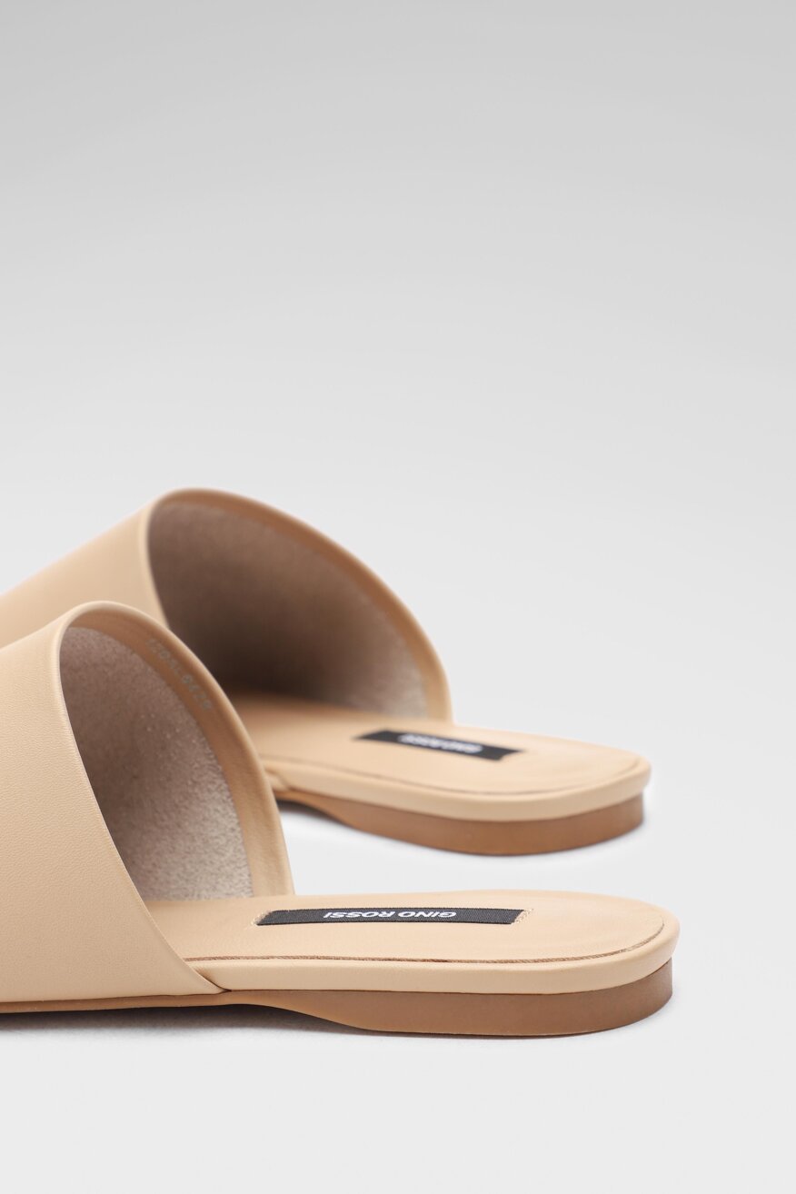 Gino Rossi - Skórzane klapki beżowe - 5903698455334