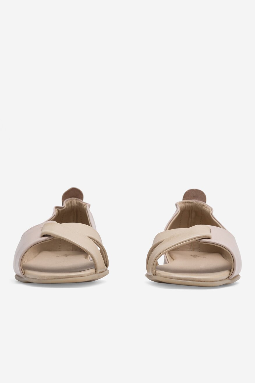 
                Lasocki - Skórzane baleriny z odkrytymi palcami - 5904862809182