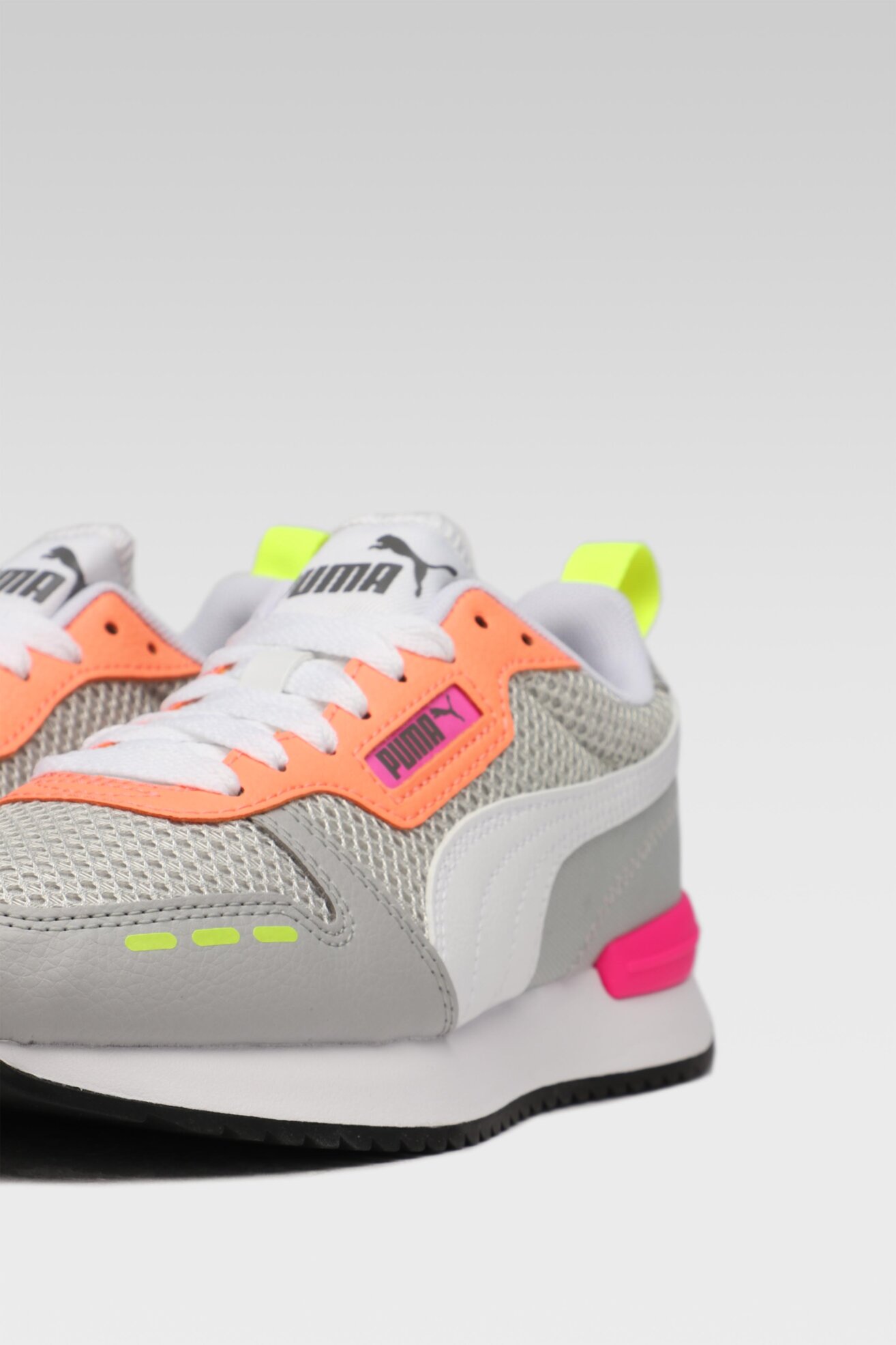 Obuwie sportowe Puma R78 OG 38078702 Szary