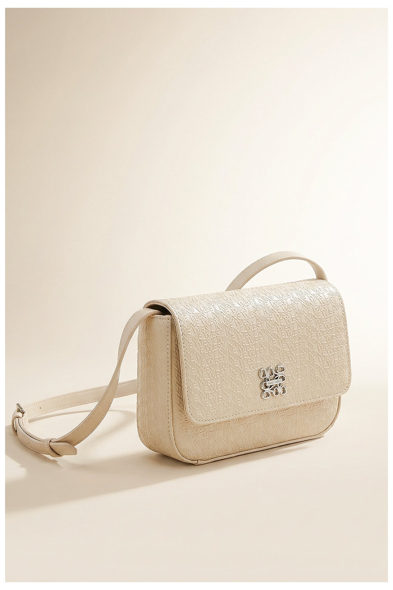 Дамска чанта NINE WEST CEO-HAMPSHIRE-I-LDA8176 БЕЖОВ