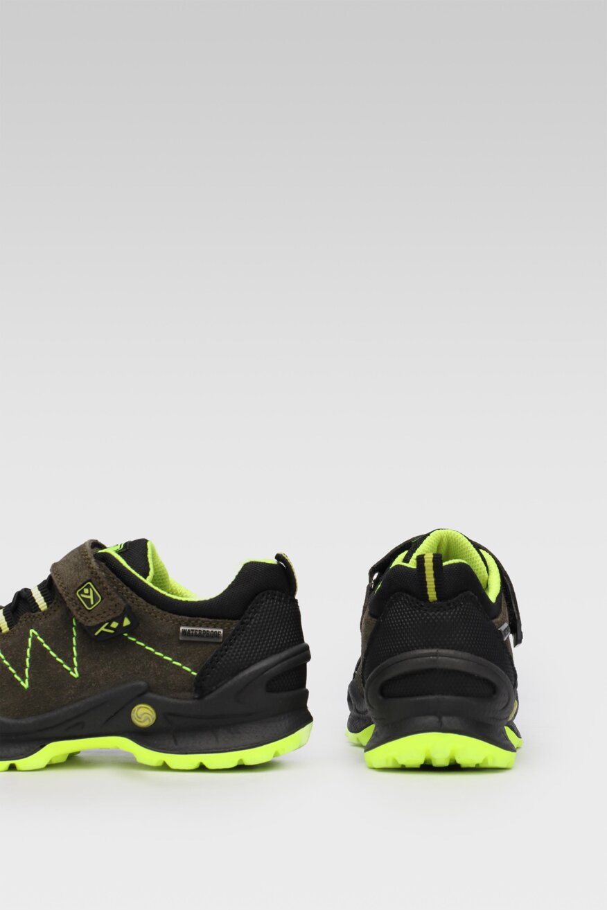 
                Twisty - Sneakersy zamszowe - 5903698557595