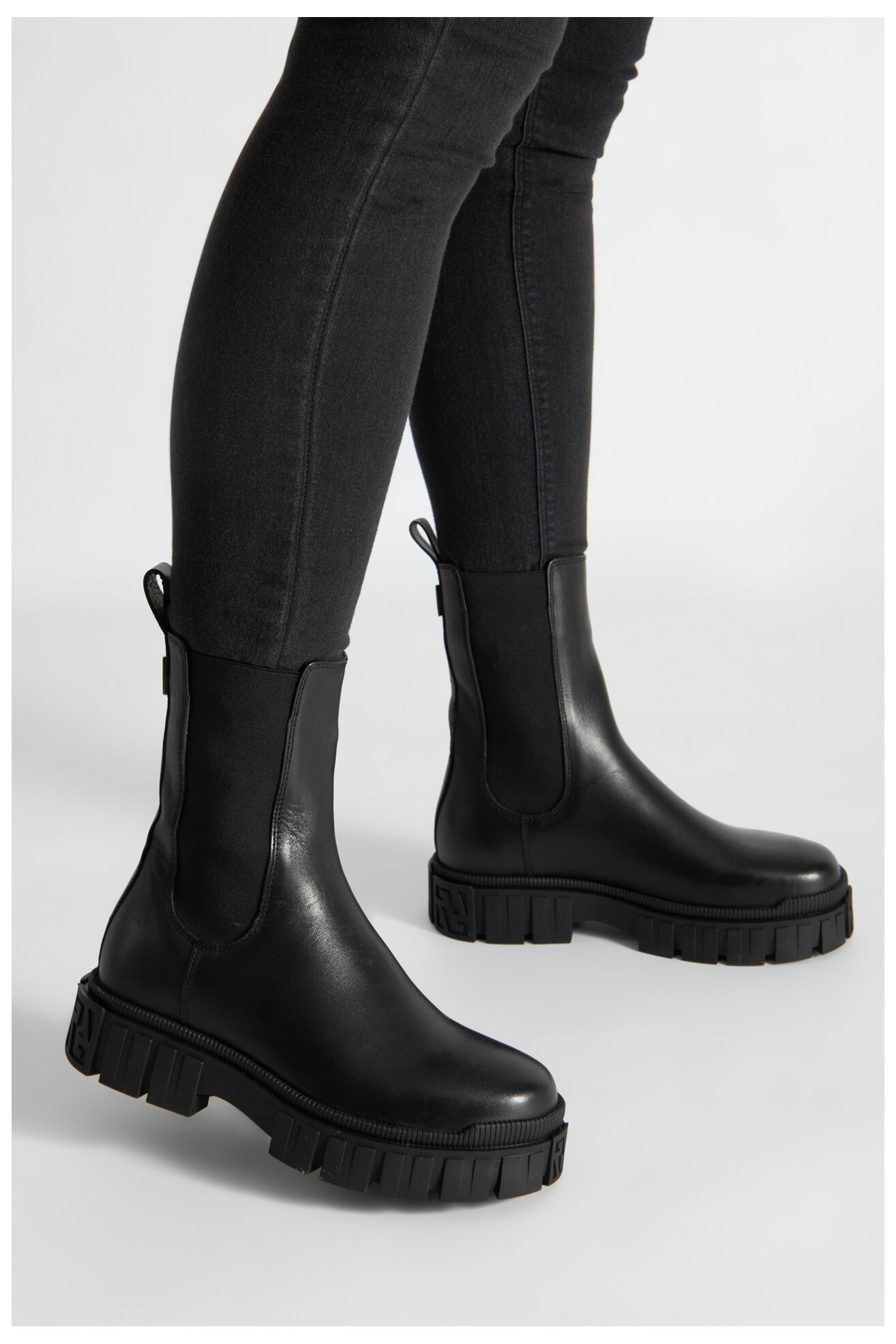 Botki Gino Rossi 4064 Czarny