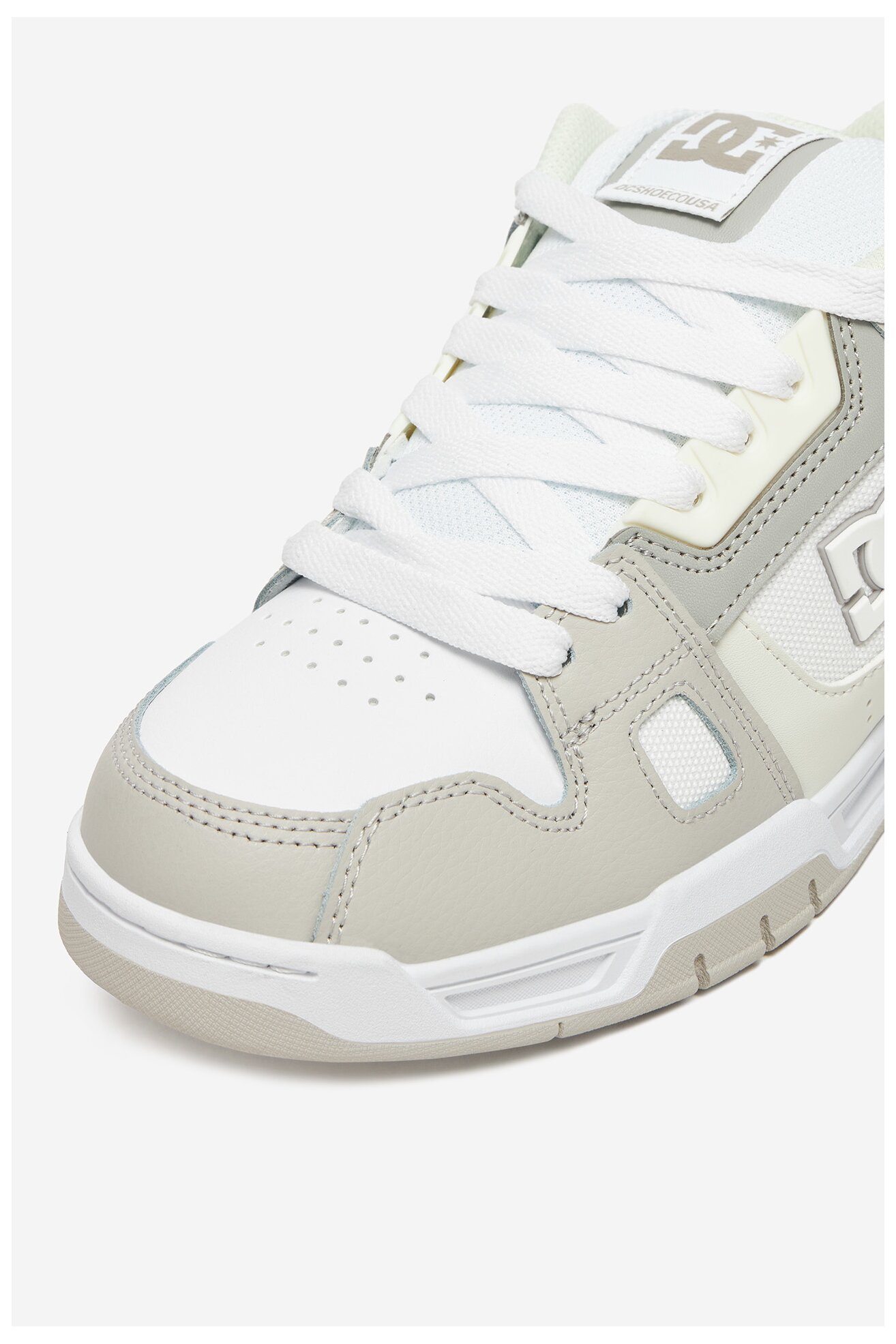 Спортни обувки DC Shoes STAG DC01813110 БЕЖОВ