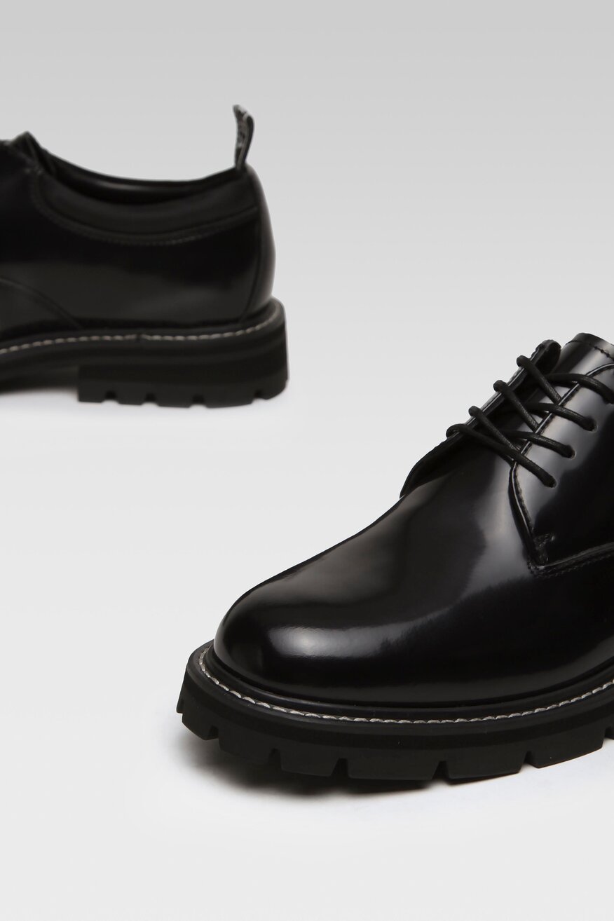 
                Badura - Skórzane półbuty czarne - 5904862638294