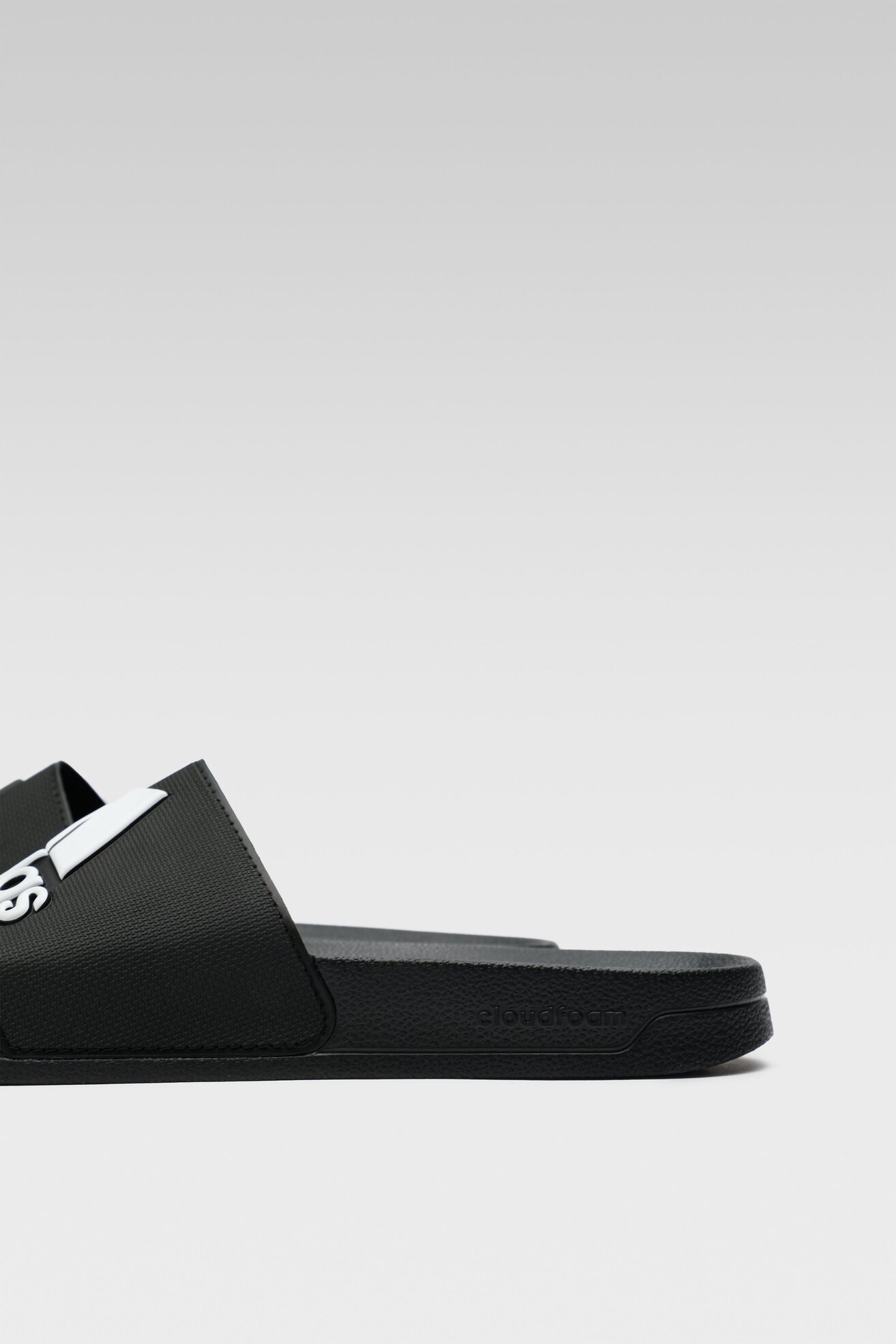 Slajdovi za bazen ADIDAS ADILETTE SHOWER GZ3779 CRNA