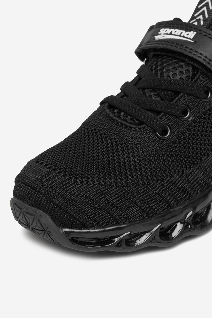 
                Кросівки спортивні Sprandi ЧОРНИЙ - 5906751606896