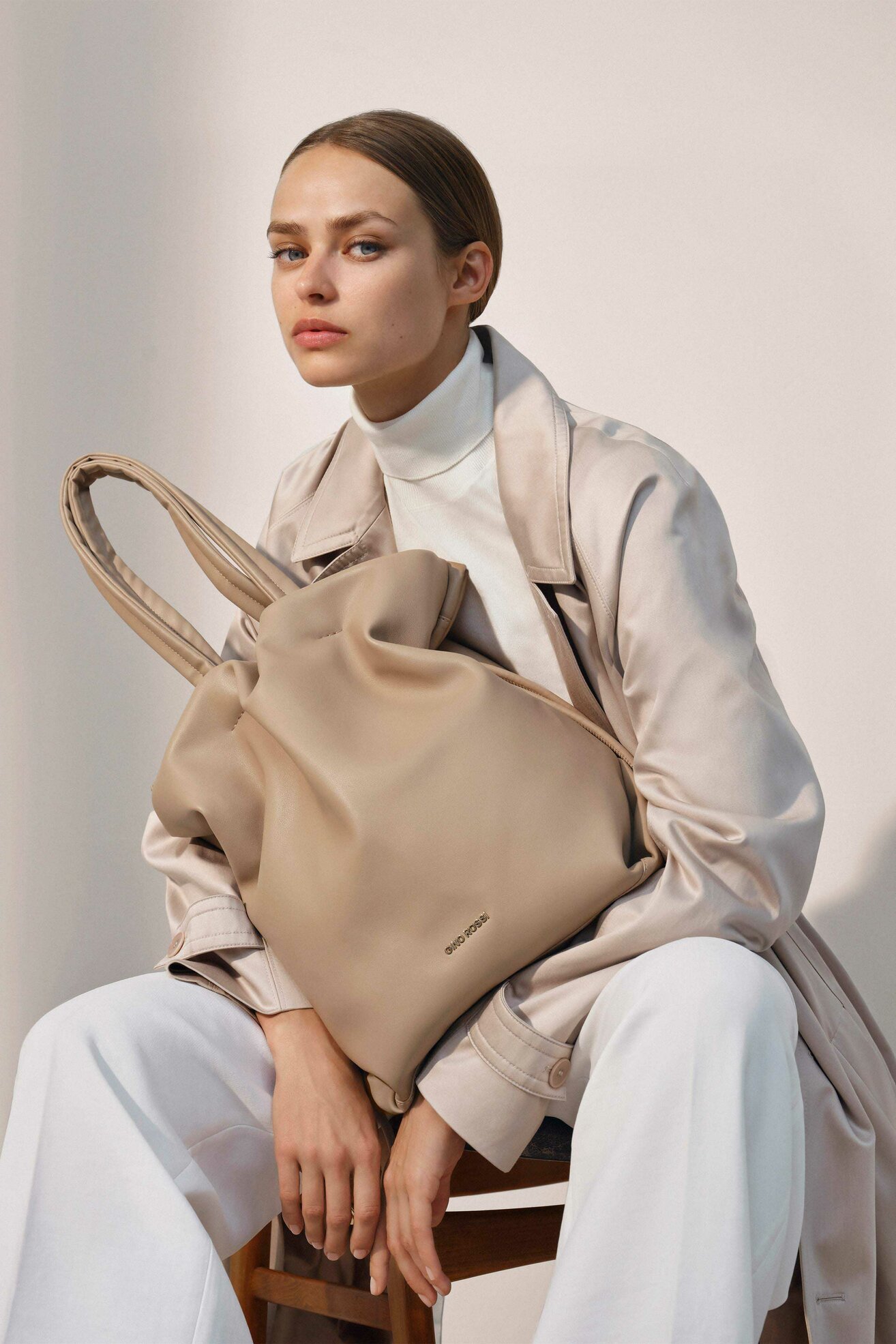 Geantă de mână Gino Rossi CS6055 BEJ