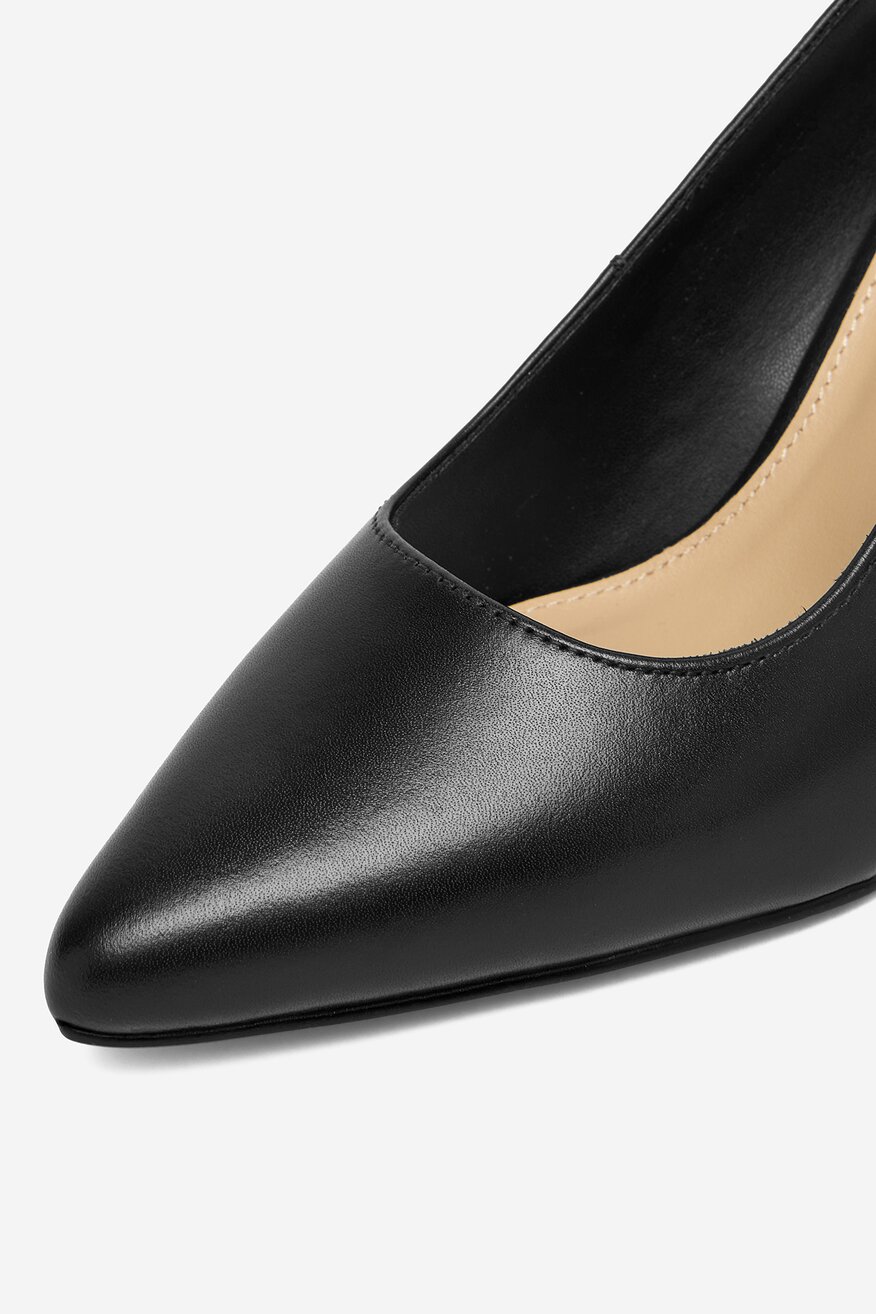 
                Туфлі-Човники Lasocki ЧОРНИЙ - 5906751725702