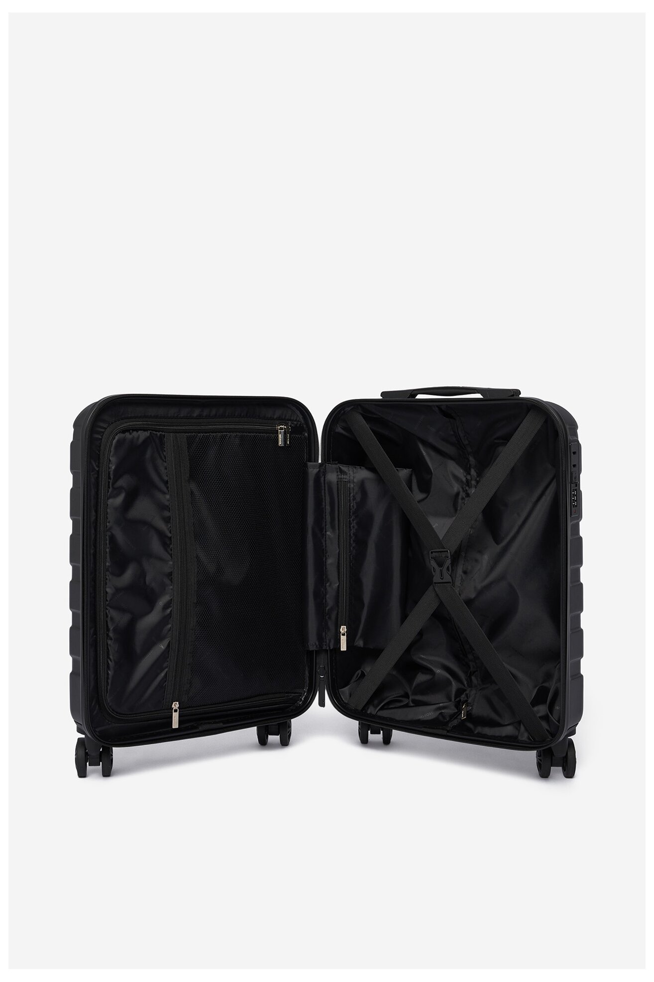 Kofer Gino Rossi C-GIN-S-001-05-BLACK CRNA