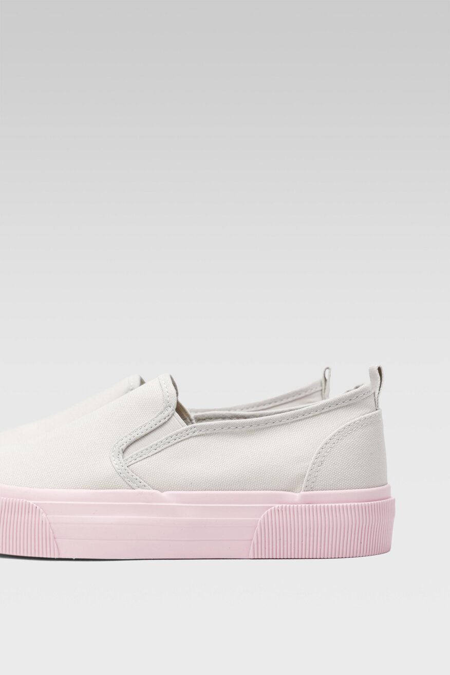 
                Кецове Sprandi СВЕТЛОСИВ - 5904862185200