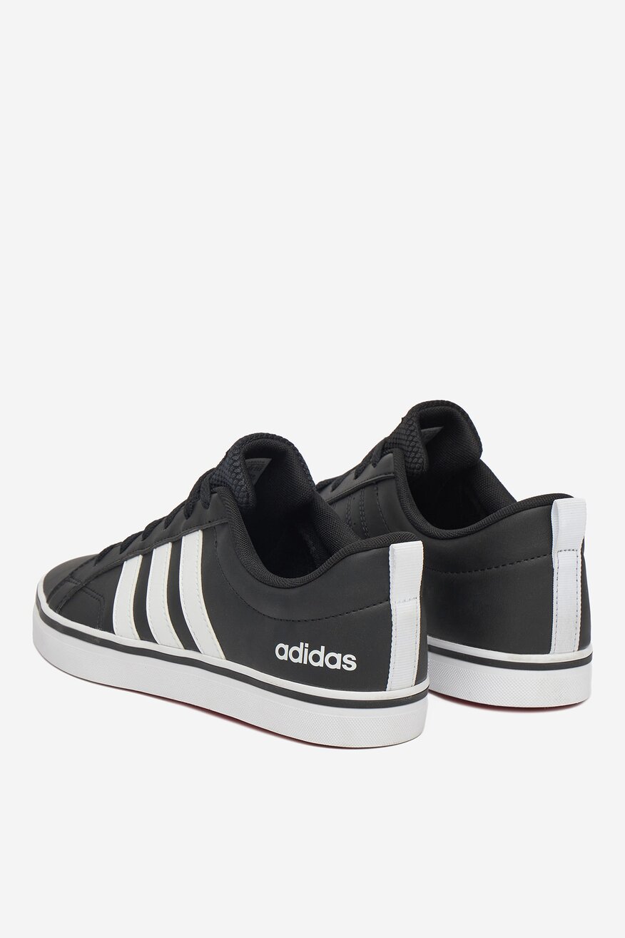 
                Sportska obuća adidas CRNA - 5904862413983