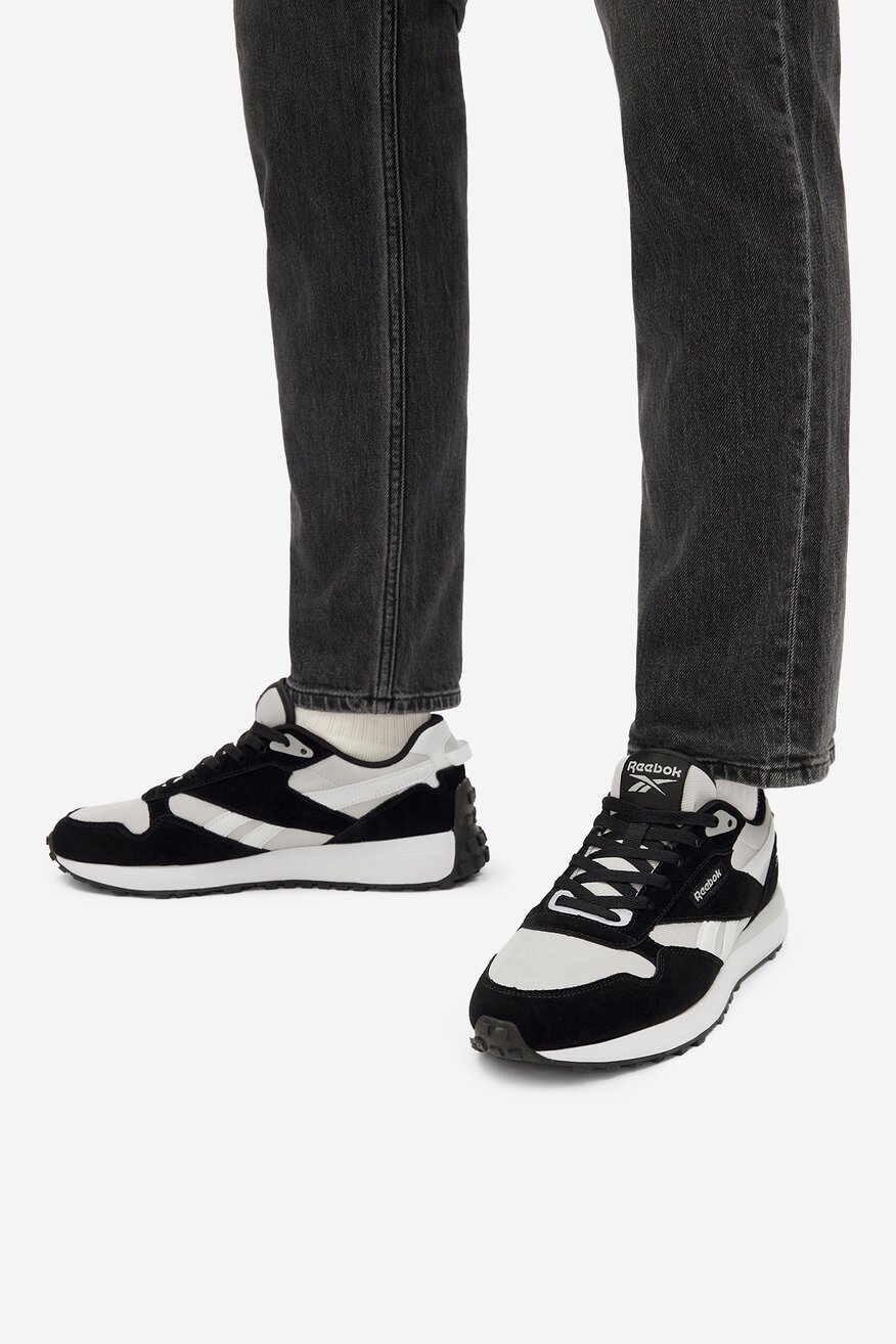 
                Кросівки спортивні Reebok ЧОРНИЙ - 5903419834073