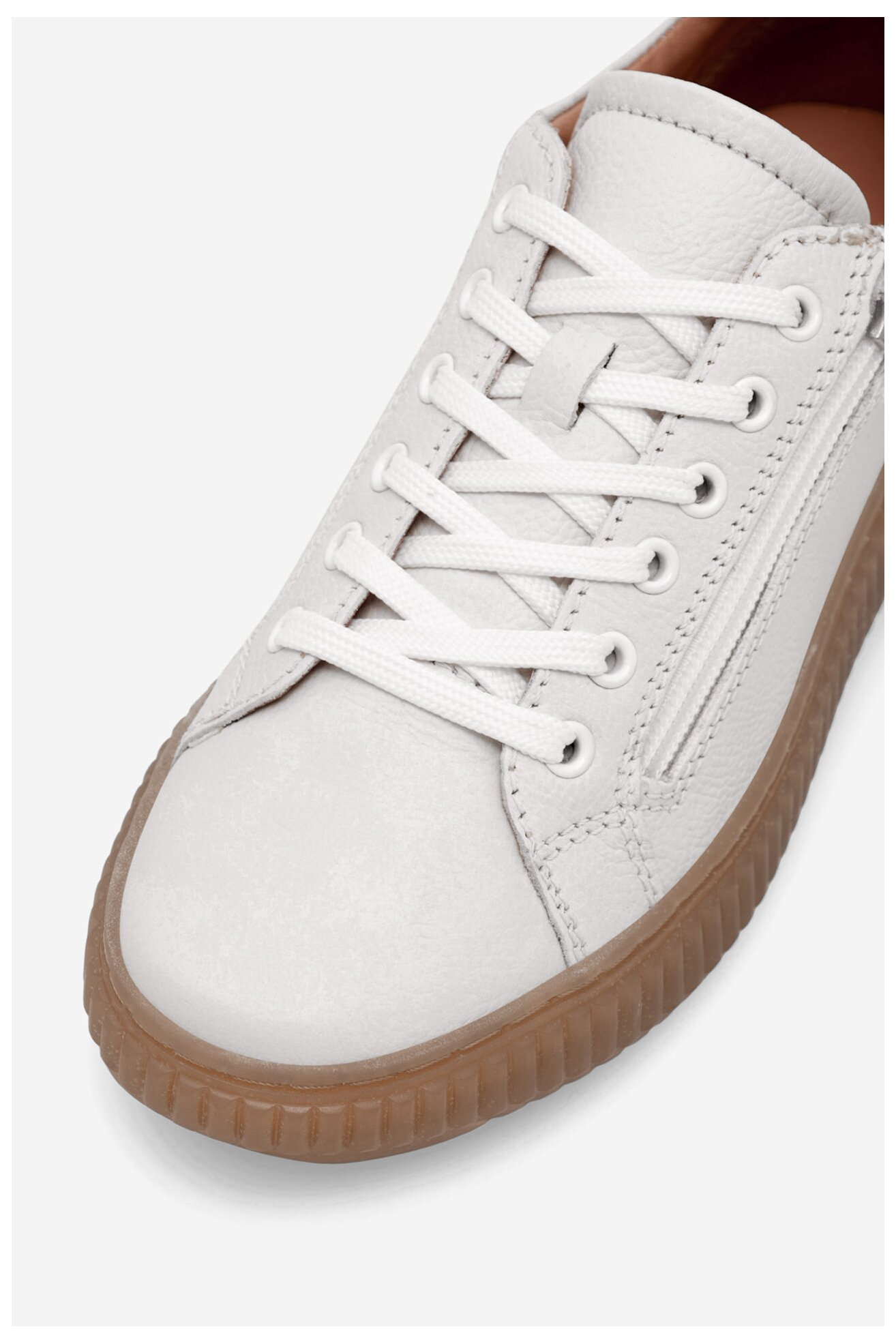 Tornacipő Go Soft WI16-RN052-01 FEHÉR