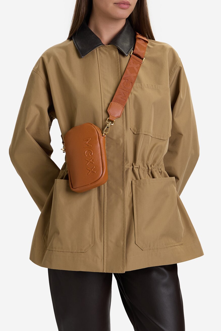 
                Дамска чанта Mexx КАМЕЛ - 5906751213483