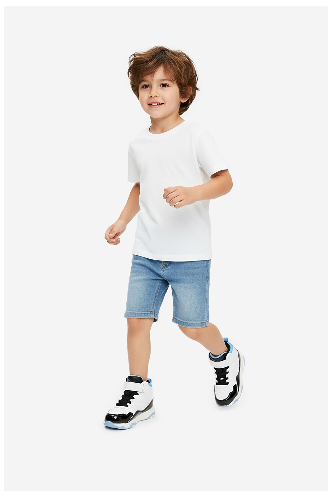 Obuwie sportowe SHAQ CEO-SHAQNOTIZE AQ95000T-WXL Biały