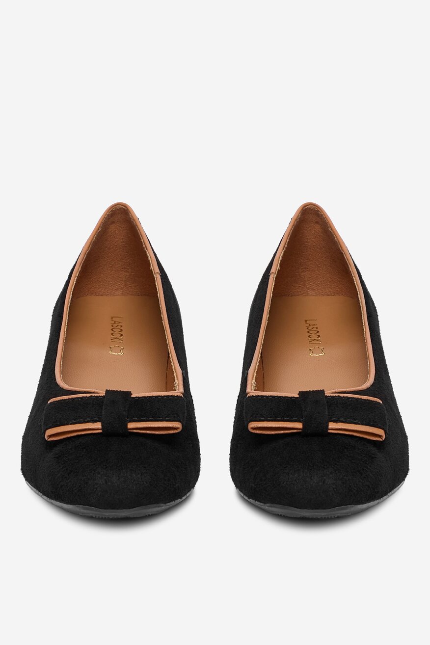 
                Körömcipő Lasocki FEKETE - 5906751453353