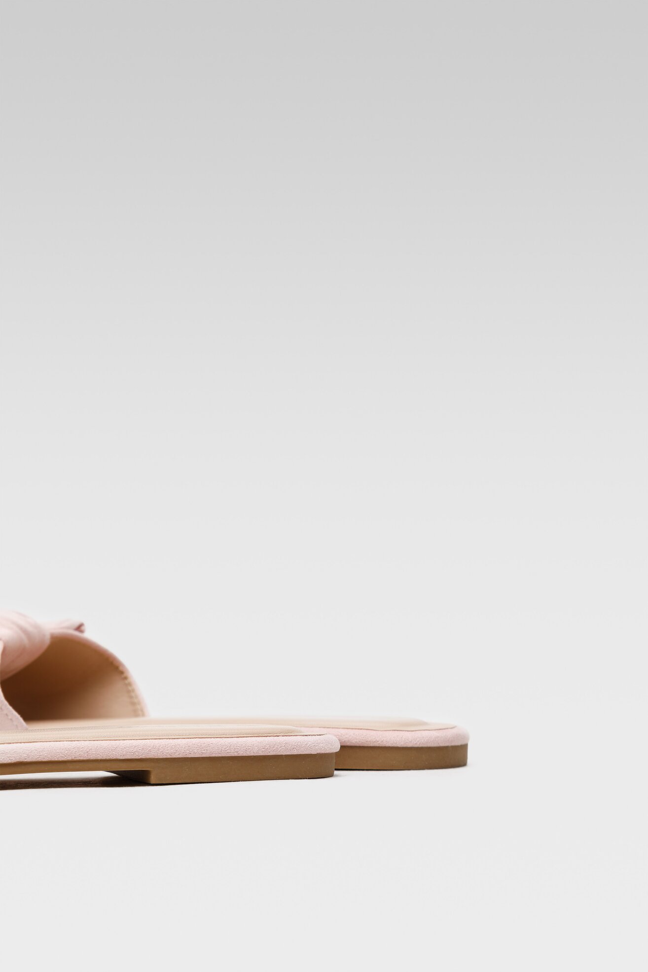 Klapki Bassano 23440MDY Różowy