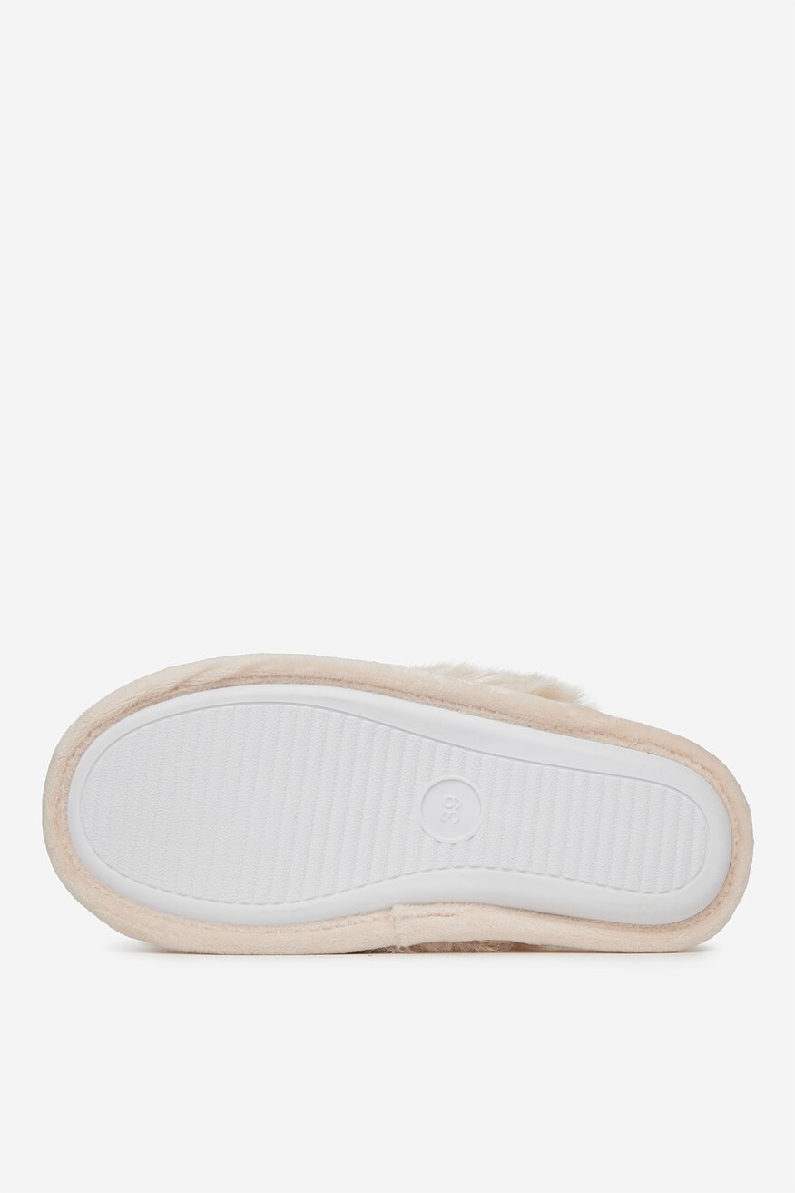 
                DeeZee - Kapcie ocieplane - 5904410813692