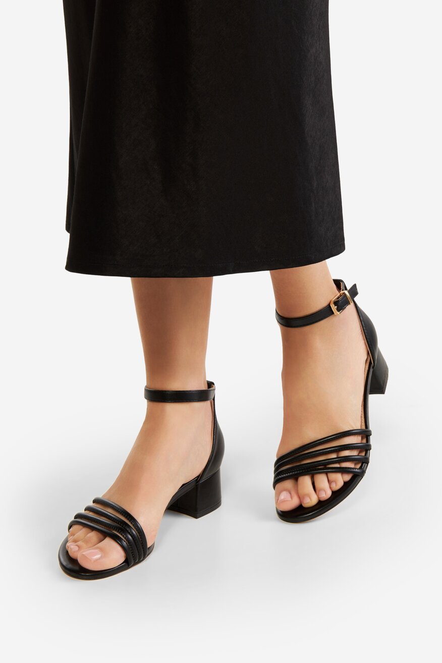 
                Sandale Jenny NEGRU - 5904862315225