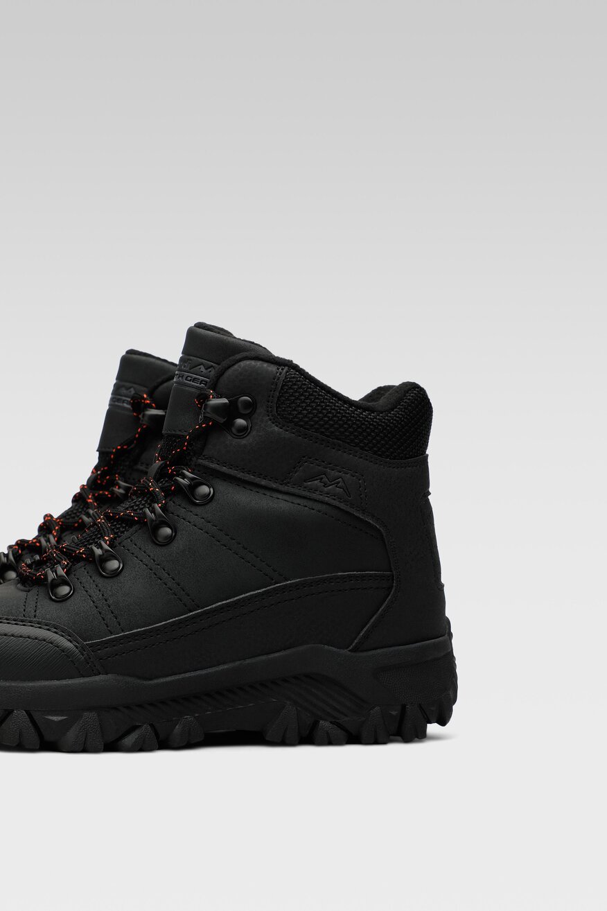 
                Черевики SPRANDI EARTH GEAR ЧОРНИЙ - 5904862038483