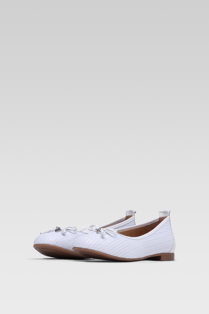 
                Lasocki - Skórzane baleriny z aplikacją - 5903698459615