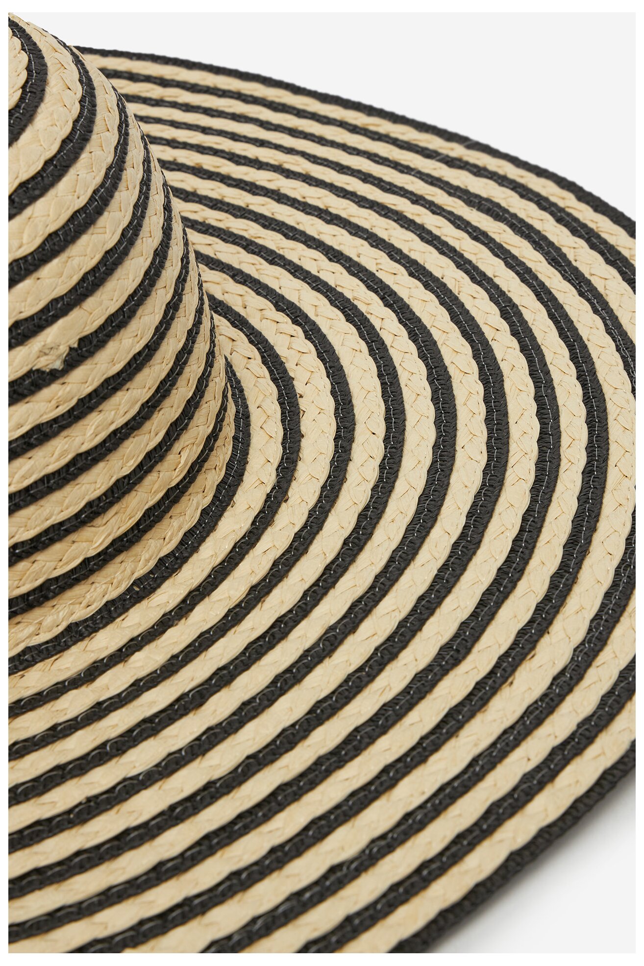 Дамска шапка DeeZee BL10 БЕЖОВ