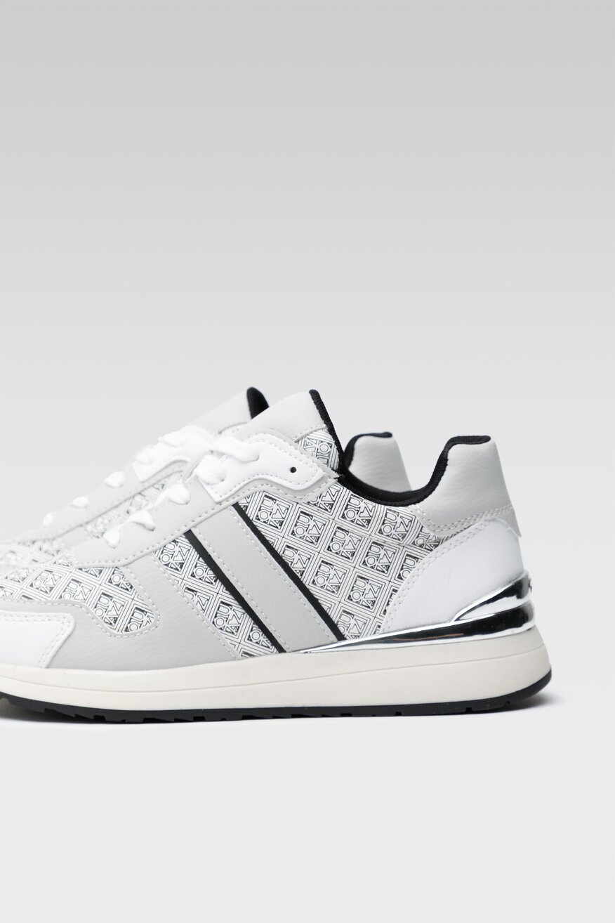 
                Quazi - Półbuty sznurowane - 5904862199047