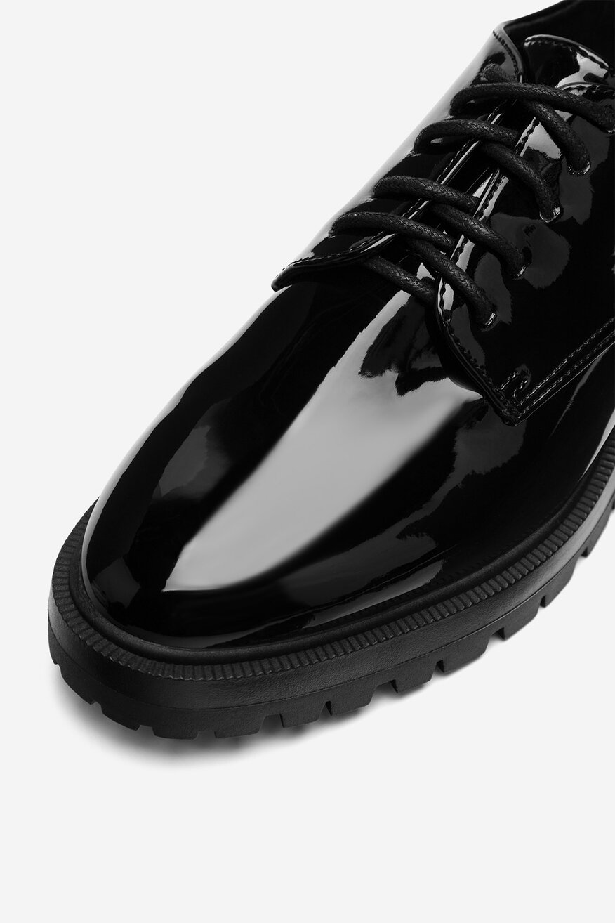 
                Напівчеревик Jenny ЧОРНИЙ - 5903698105055