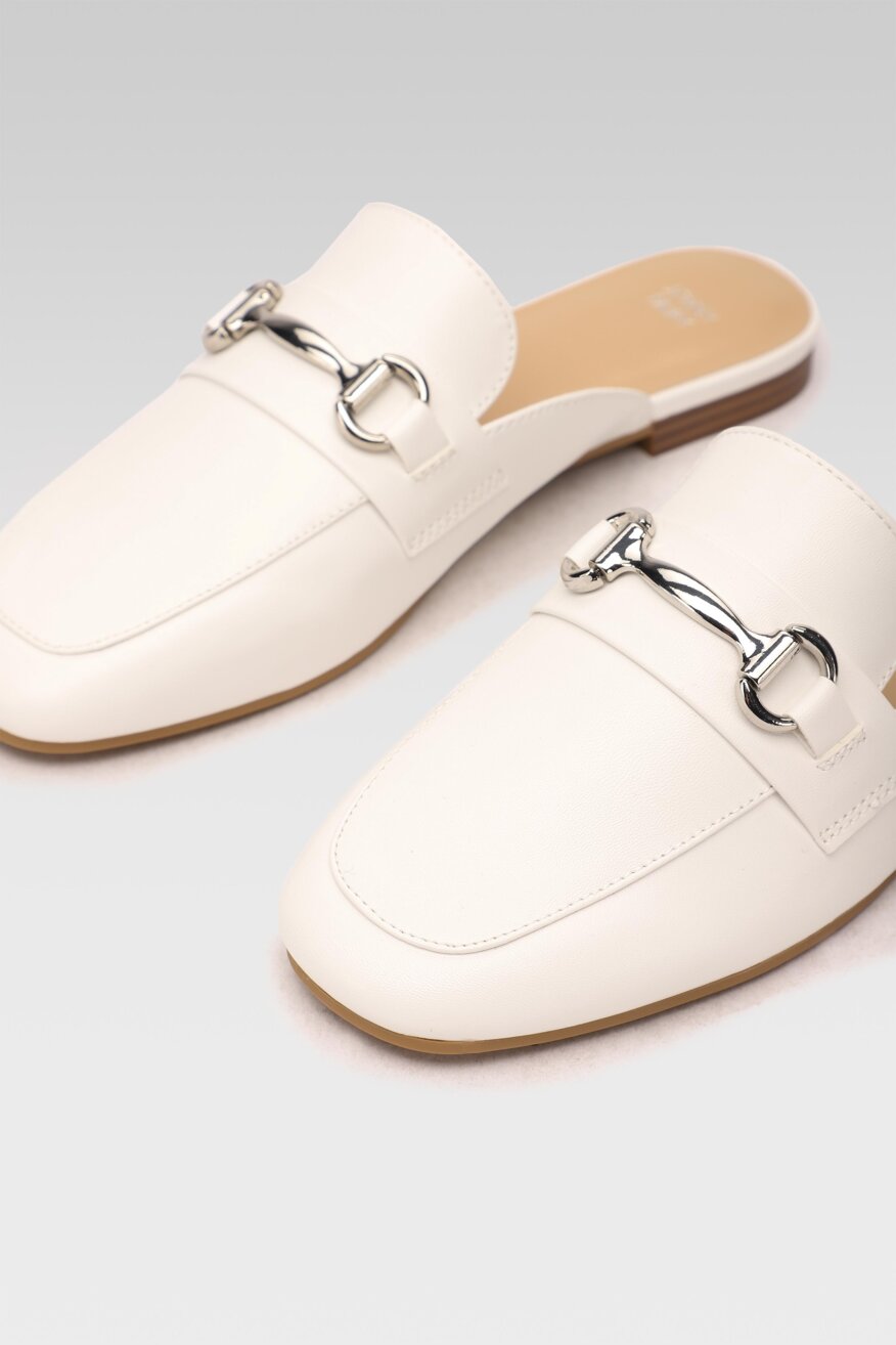 
                Jenny Fairy - Klapki pastelowe białe - 5903698357225