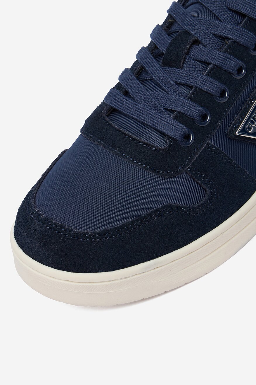 GUESS KIDS - Sneakersy skórzane - 5906751885970