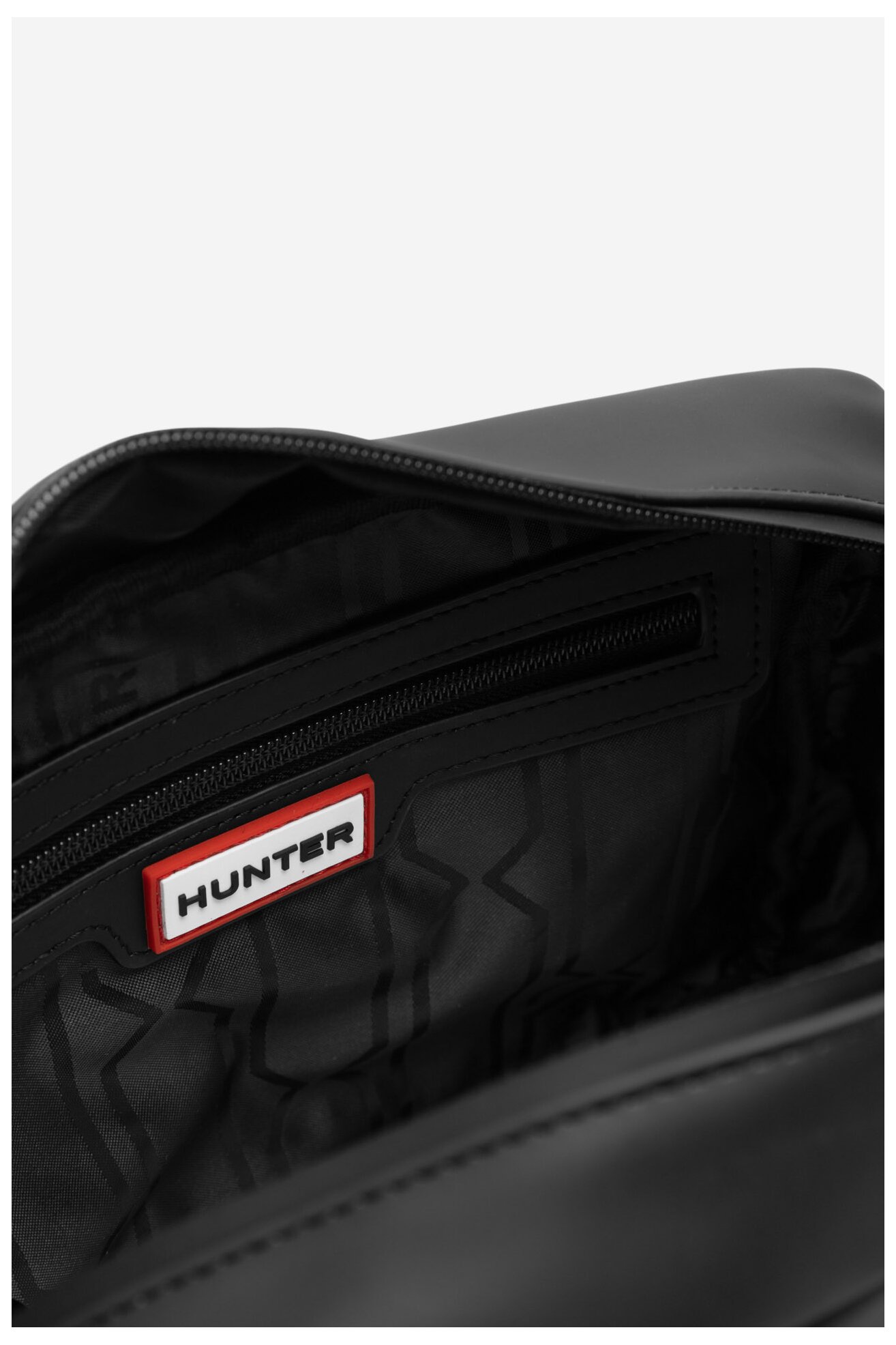 Férfi táska HUNTER HTR-E-004-05 FEKETE