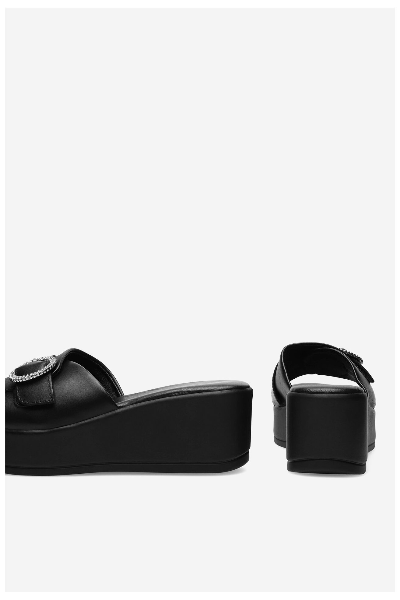 Klapki Lasocki ARC-3030-19 Czarny