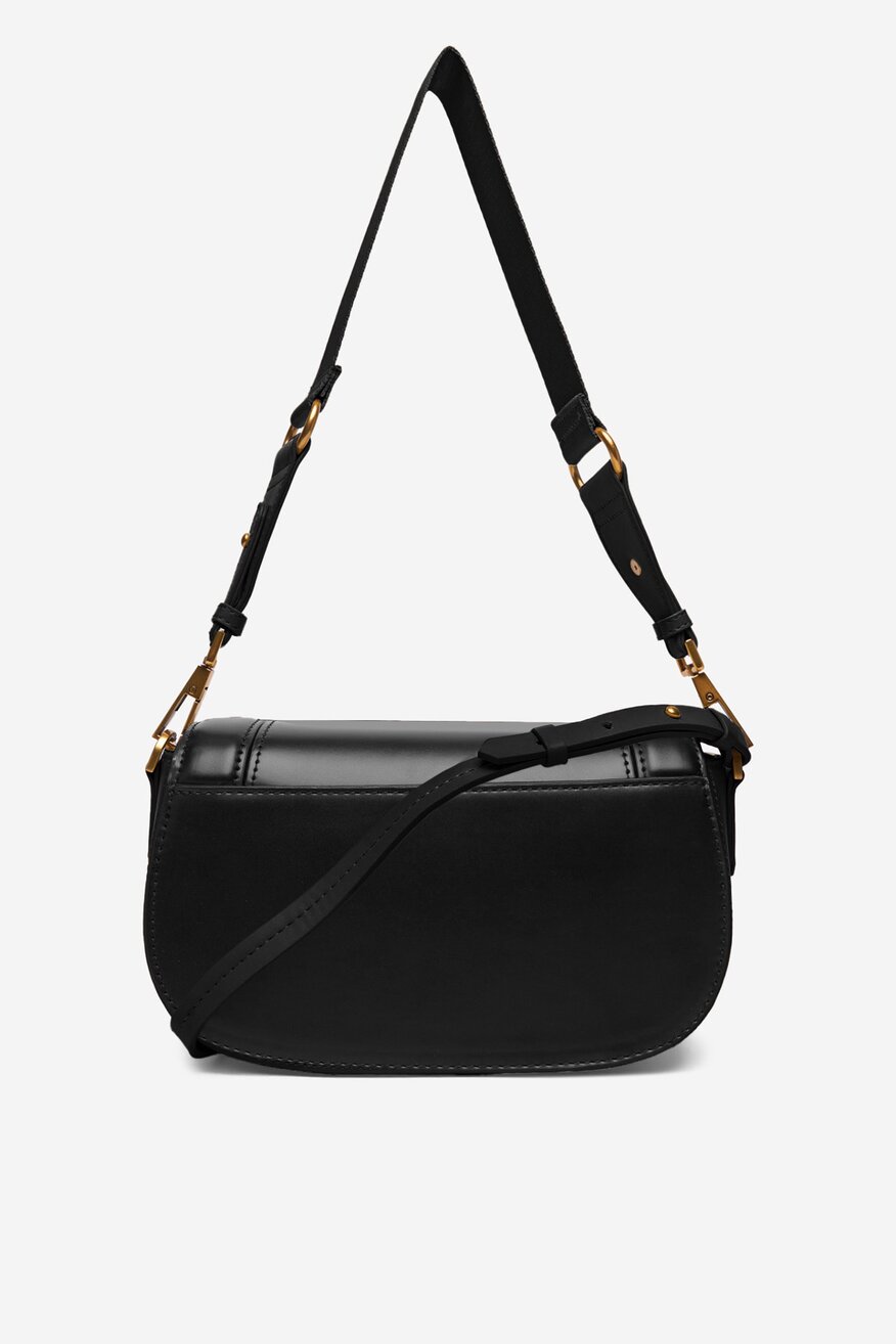 
                Дамска чанта Badura ЧЕРЕН - 5906751612002