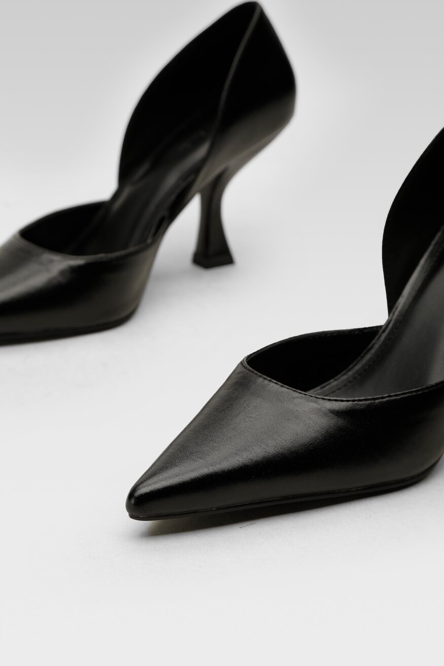 Jenny Fairy - Czółenka szpice czarne - 5904248573140