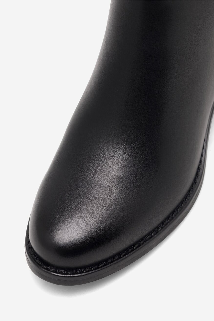 
                Боти Jenny Fairy ЧЕРЕН - 5905588027232