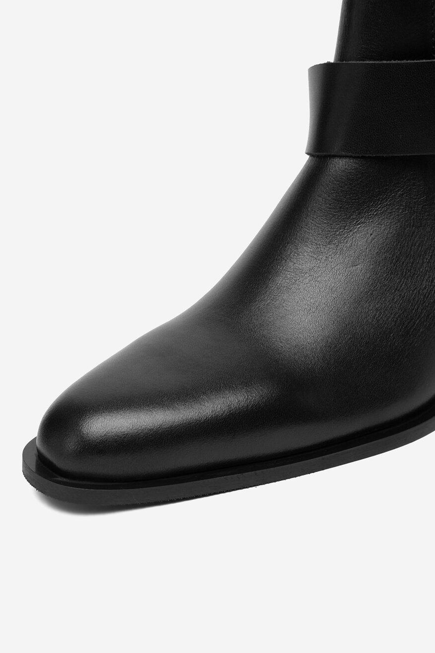 
                Bokacsizma Badura FEKETE - 5906751387610