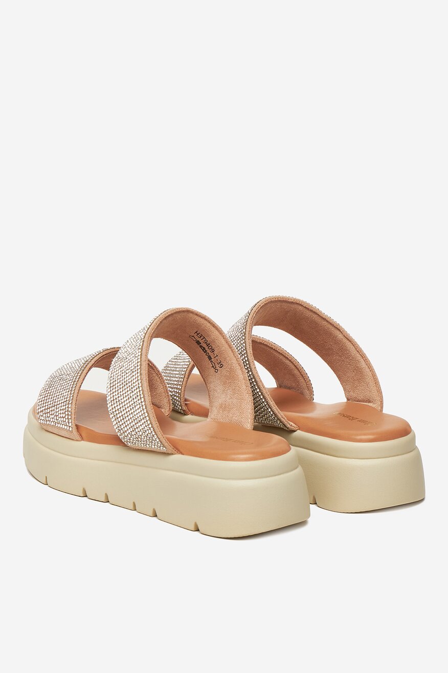 
                Шльопанець Clara Barson БЕЖЕВИЙ - 5906751131688