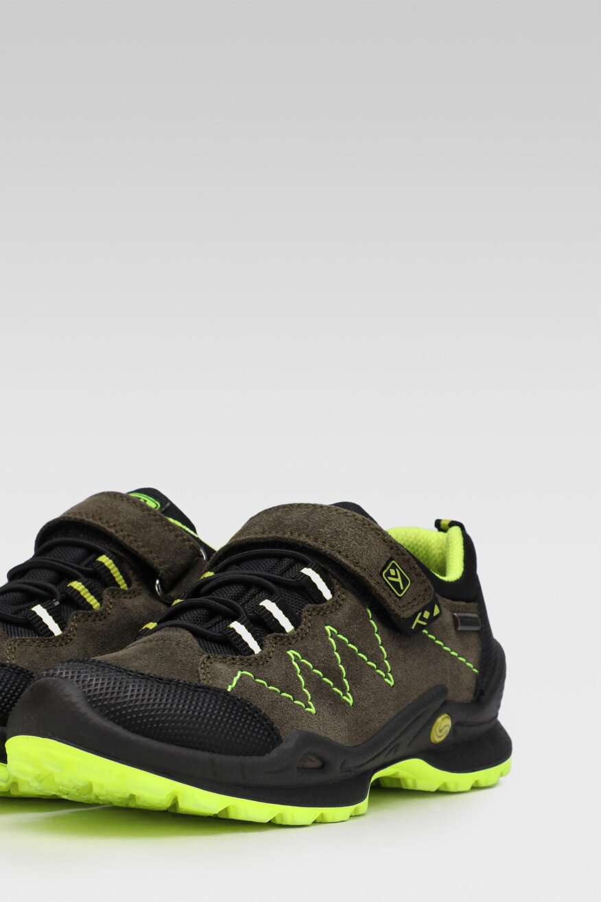 
                Twisty - Sneakersy zamszowe - 5903698557595