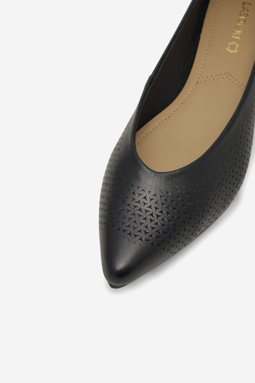 
                Балетки Lasocki ЧОРНИЙ - 5905588371014