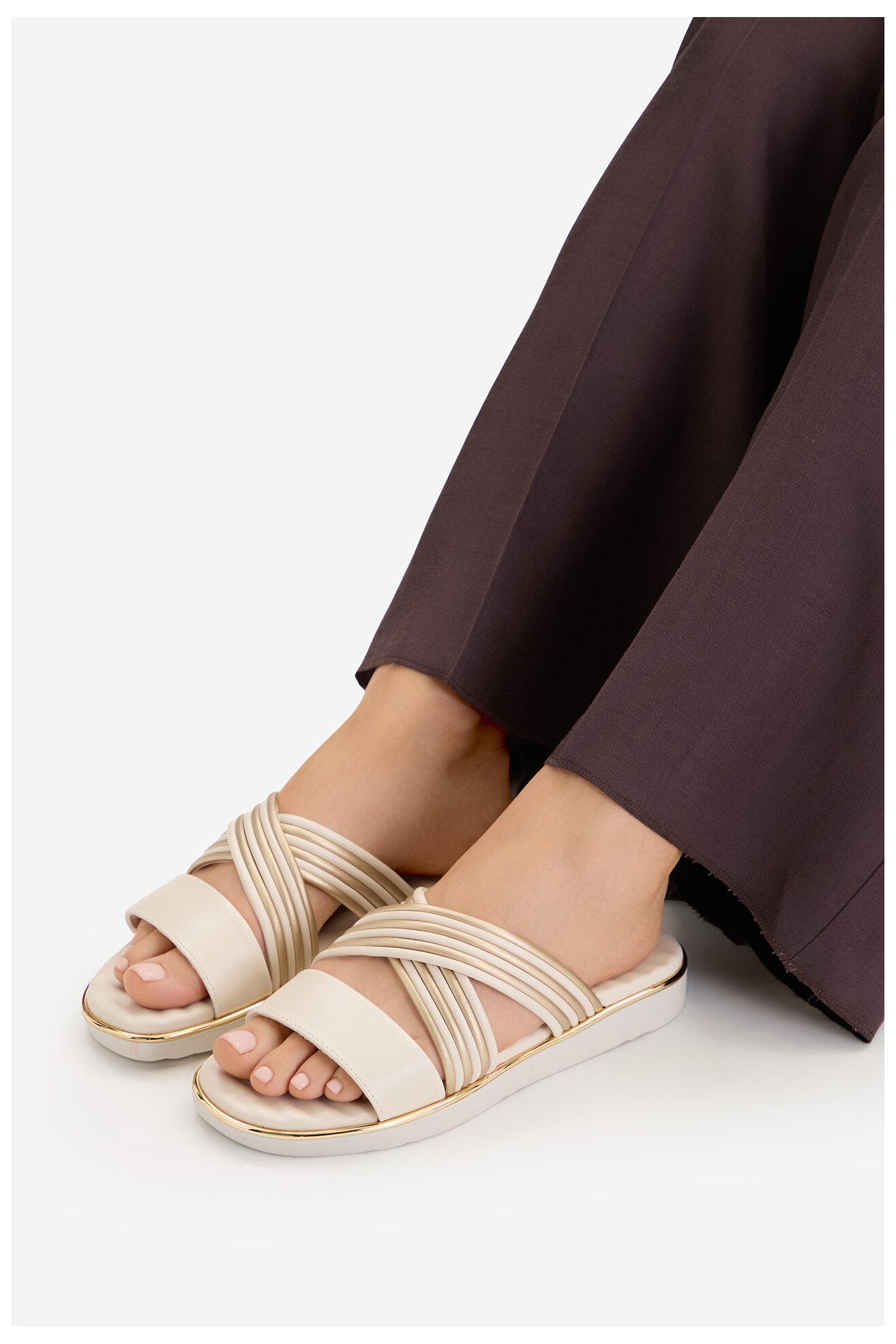 Шльопанець Go Soft CEO-W8087 БЕЖЕВИЙ