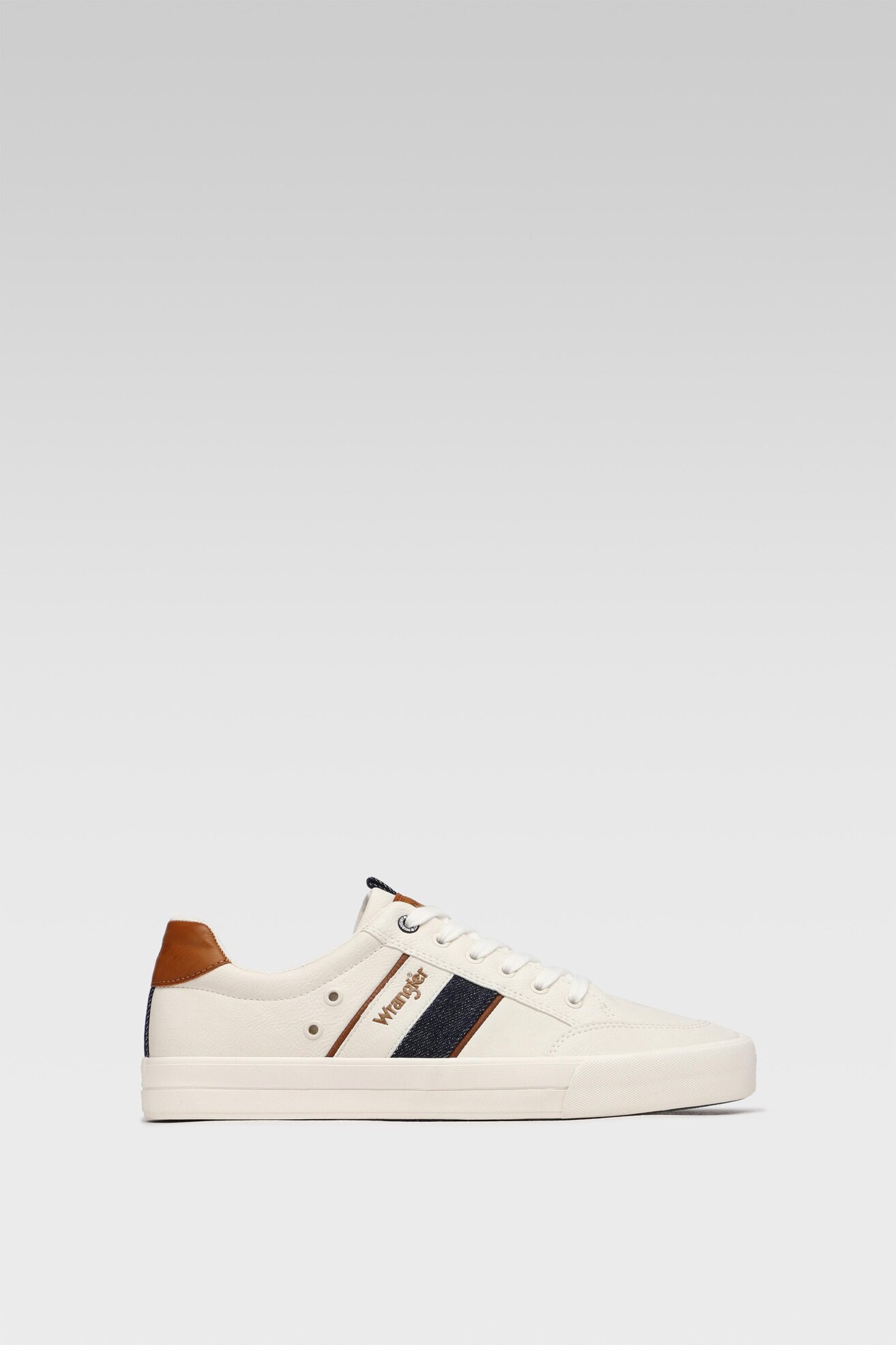 Półbuty Wrangler WM11150M Biały