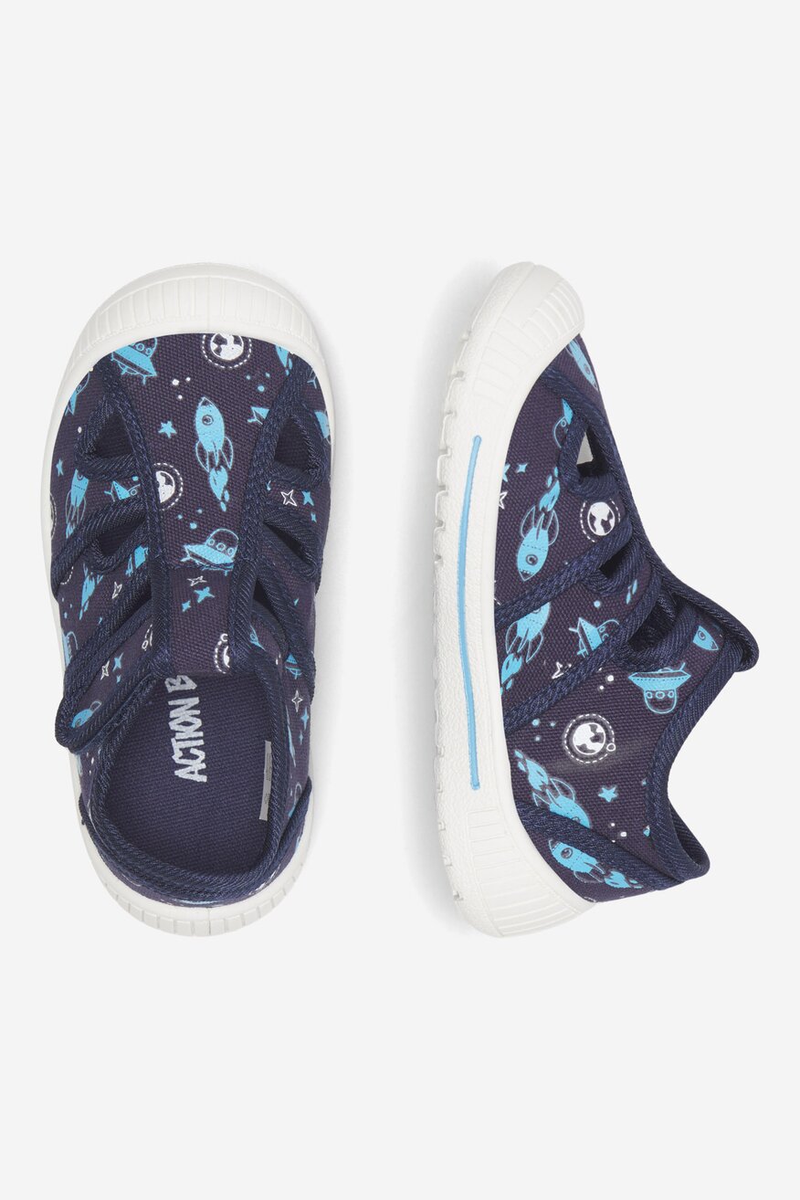 
                Action Boy - Kapcie na rzepy - 5905588348986