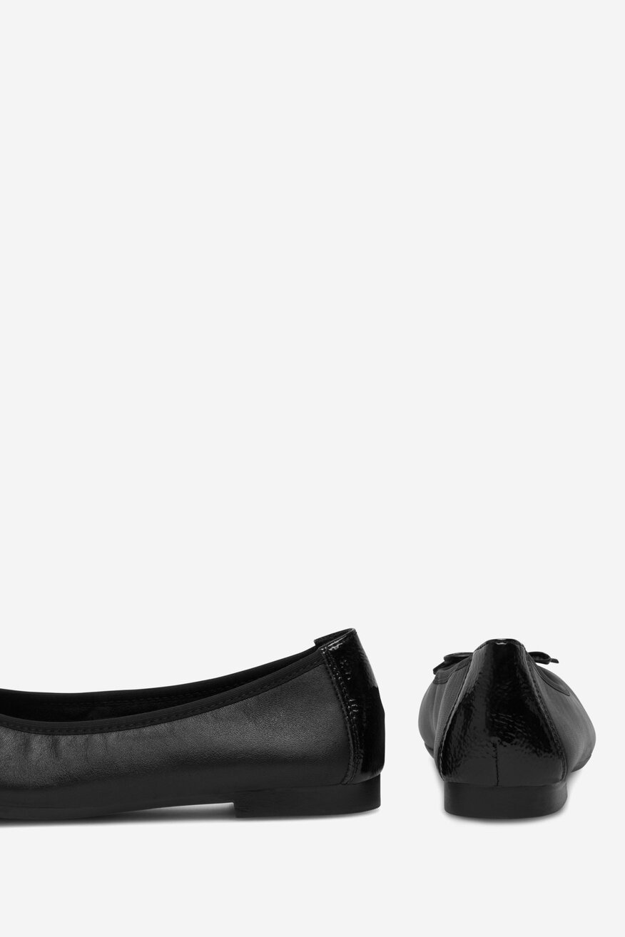 
                Remonte - Baleriny skórzane - 2230056164274